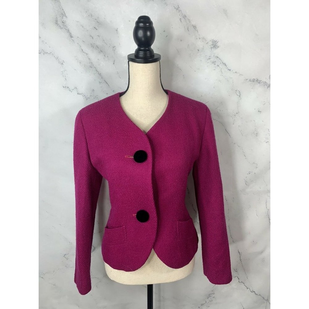 Vintage FLASH INSIEME MAGENTA Tweed Blazer Made In Italy, A Classic!  Size 8